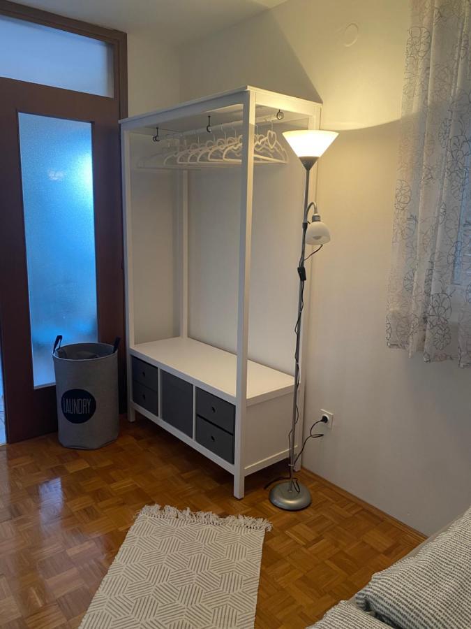 Apartment Privlaka Direkt Am Strand Mit Klima Und Neuem Badezimmer Haustiere Sind Willkommen Exteriér fotografie